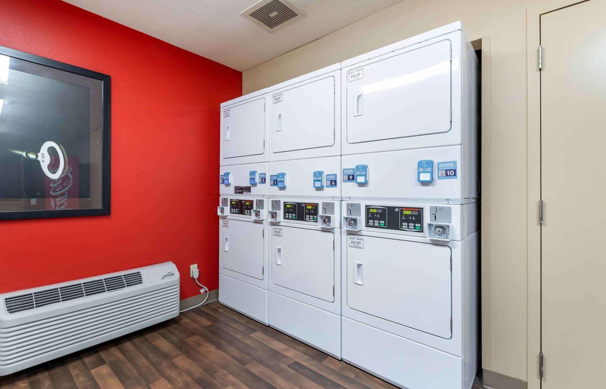Extended Stay America Select Suites - Des Moines - Urbandale Clive Ngoại thất bức ảnh