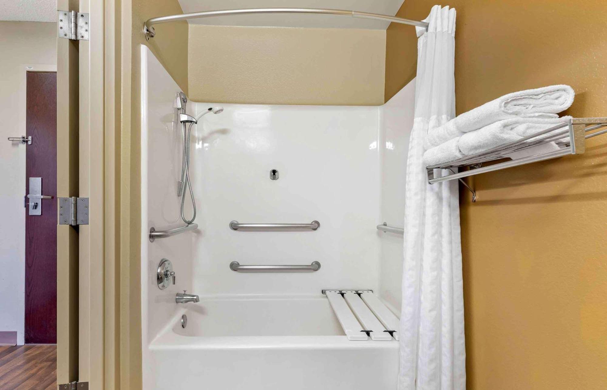 Extended Stay America Select Suites - Des Moines - Urbandale Clive Ngoại thất bức ảnh