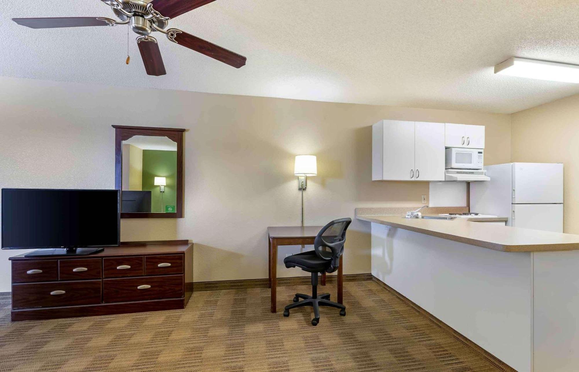Extended Stay America Select Suites - Des Moines - Urbandale Clive Ngoại thất bức ảnh