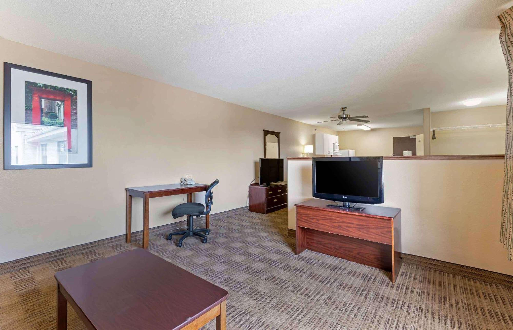 Extended Stay America Select Suites - Des Moines - Urbandale Clive Ngoại thất bức ảnh