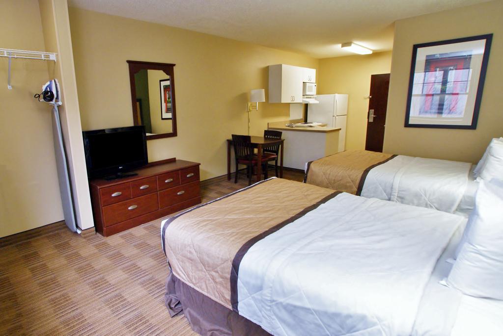Extended Stay America Select Suites - Des Moines - Urbandale Clive Ngoại thất bức ảnh