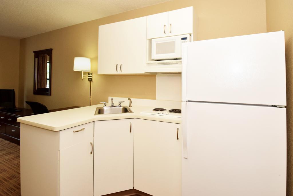 Extended Stay America Select Suites - Des Moines - Urbandale Clive Ngoại thất bức ảnh
